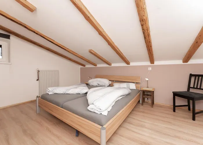 Haus Attos